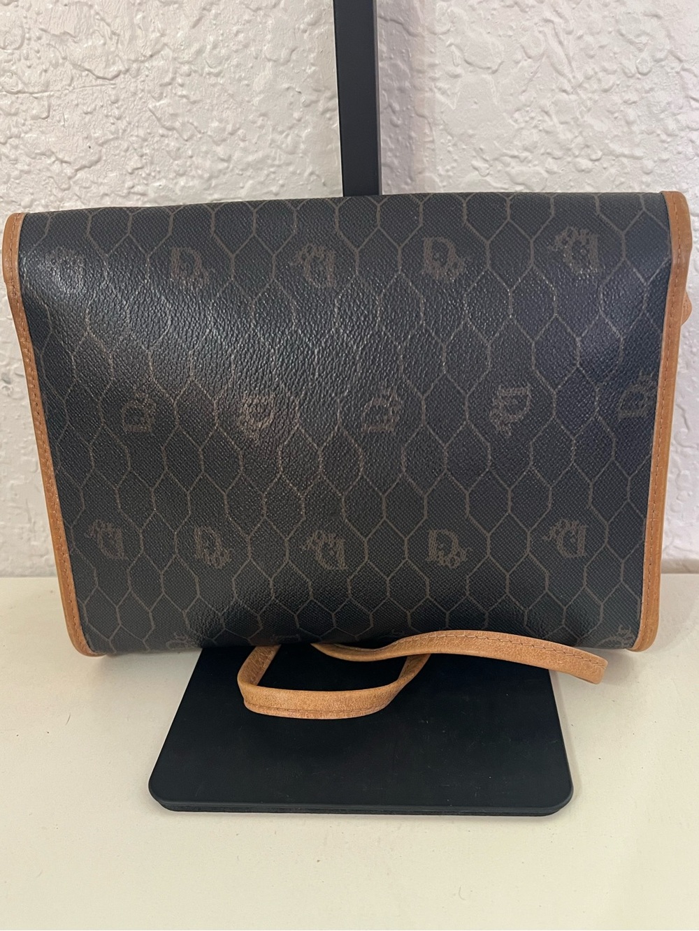 Dior Crossbody Bag - Picture 2 of 9